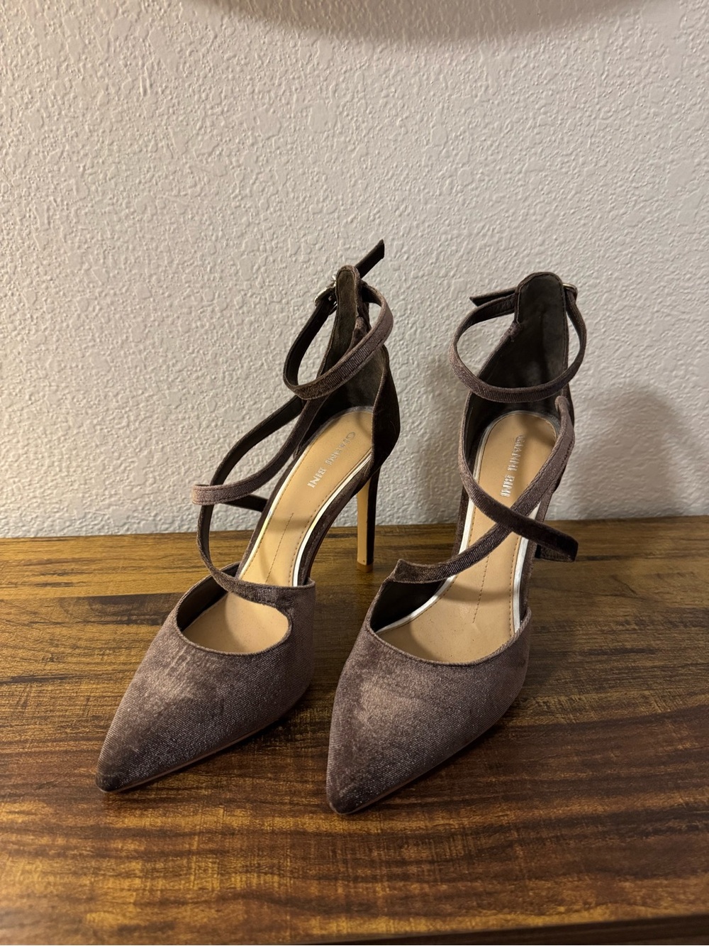 Women’s purple/grey suede Strappy Pointed-Toe Heels